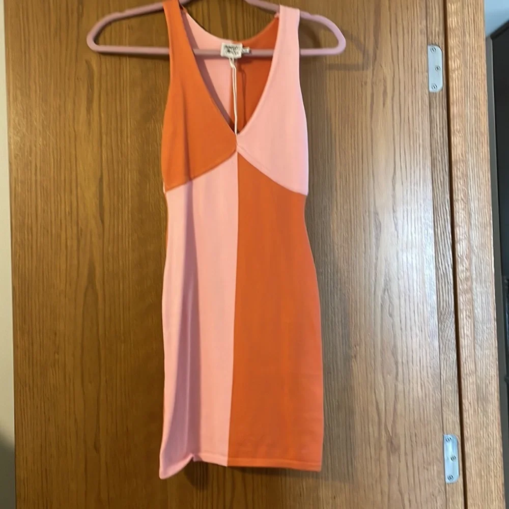 Princess Polly Dress - Picture 2 of 7